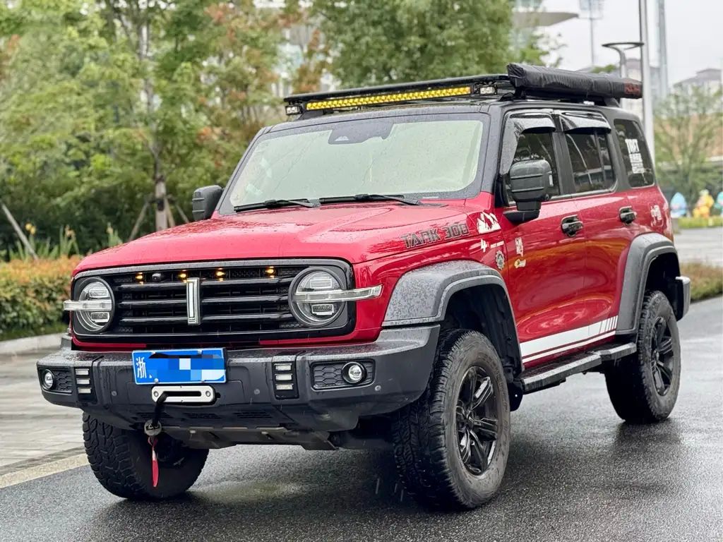 TANK 300 2021
