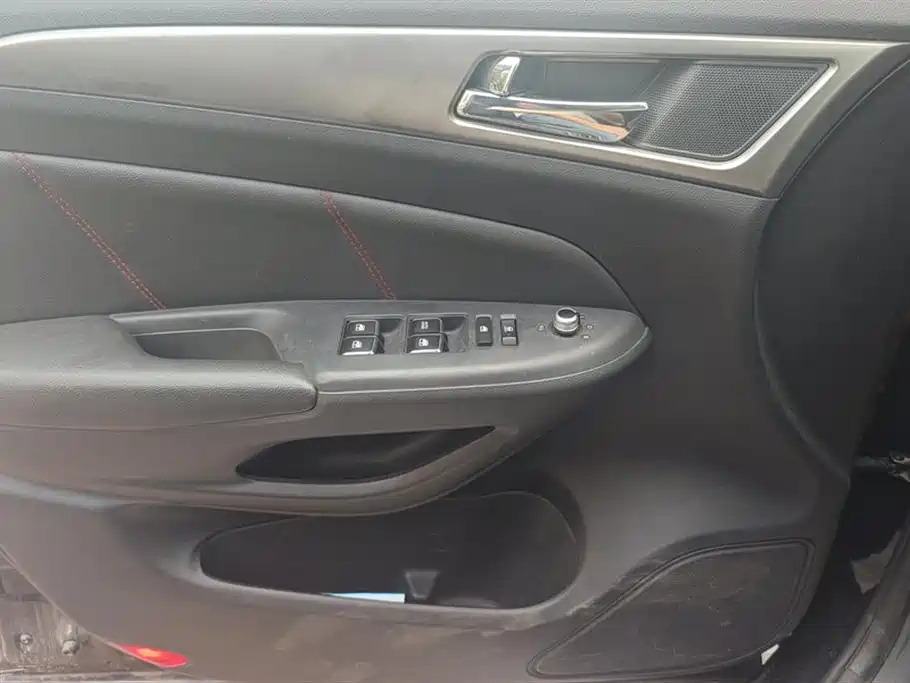 CHANGAN CS75 2014