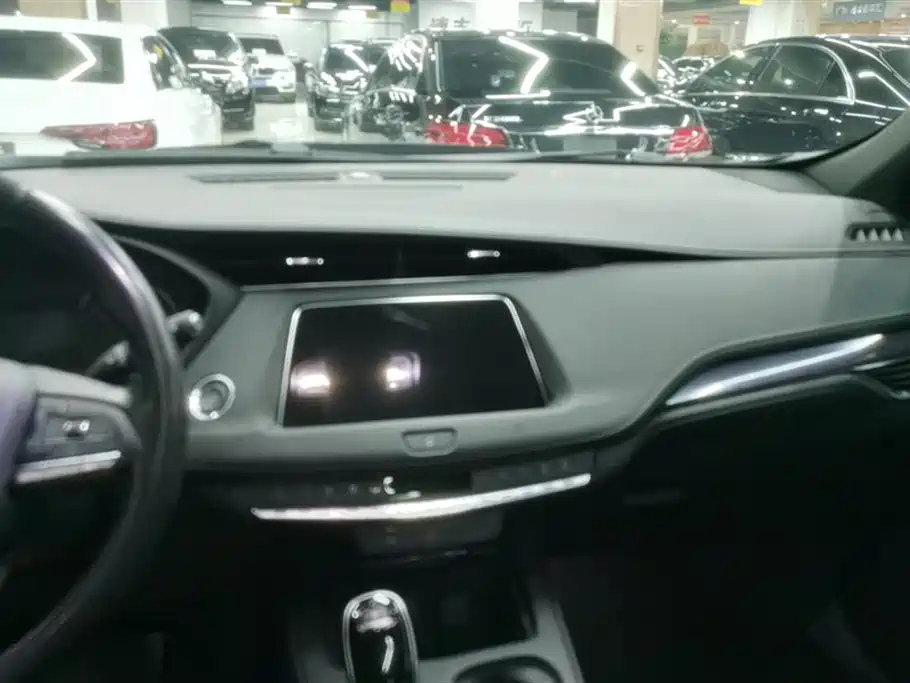 CADILLAC XT4 2020