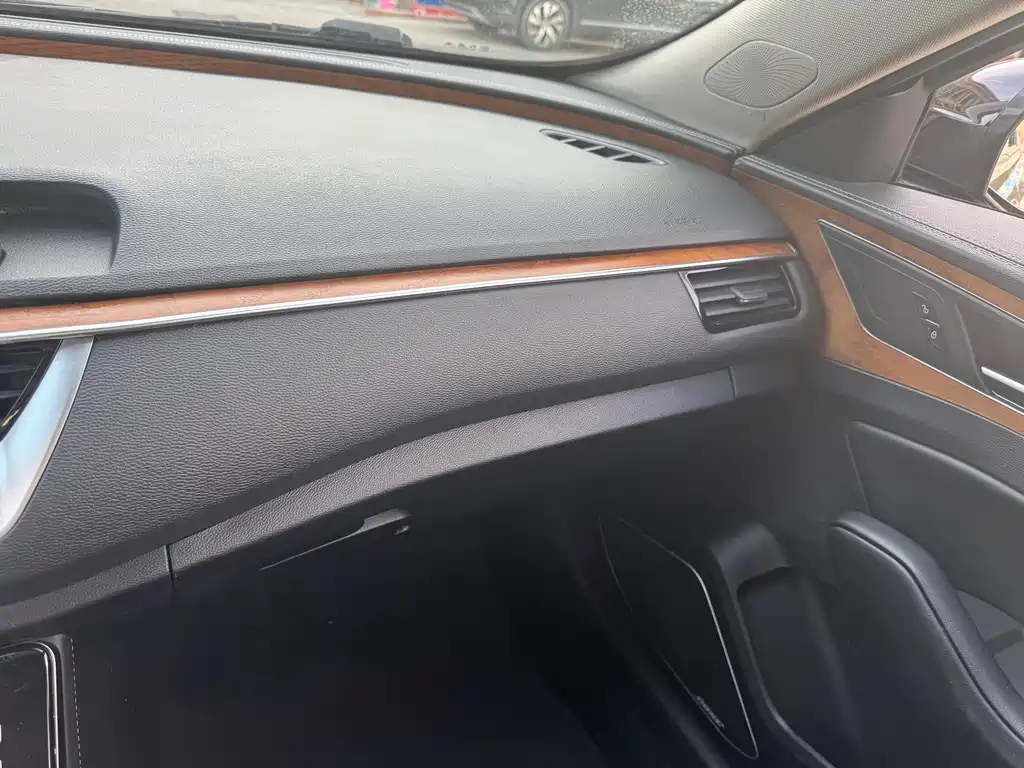 HONGQI H5 2019