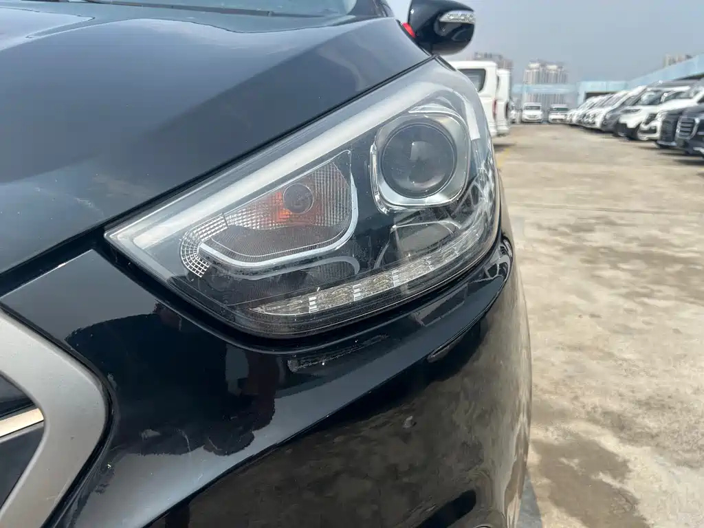 HYUNDAI BEIJING HYUNDAI IX35 2013