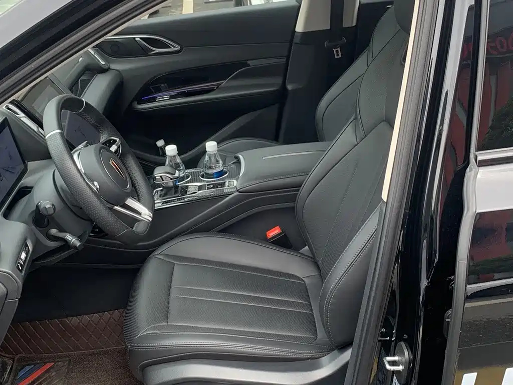 HONGQI HS3 PHEV 2024