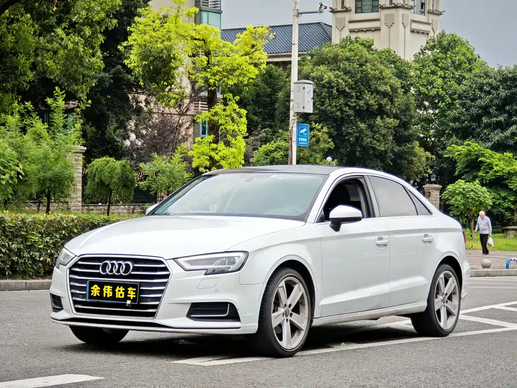 AUDI A3 2018