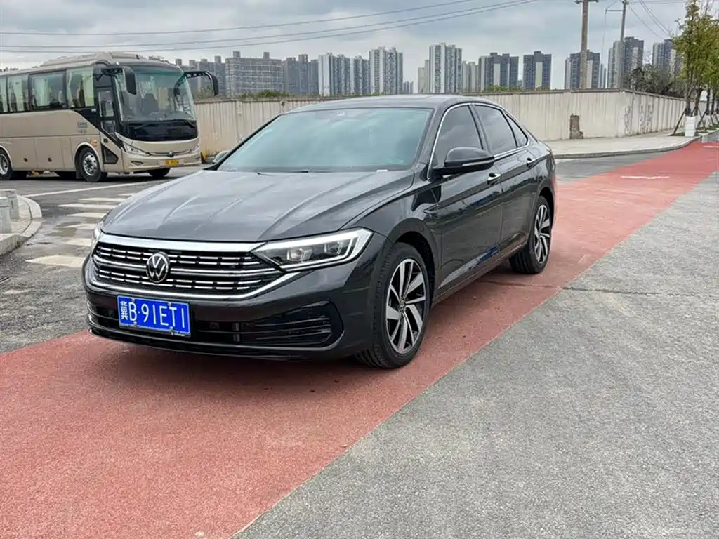 VOLKSWAGEN SAGITAR 2024