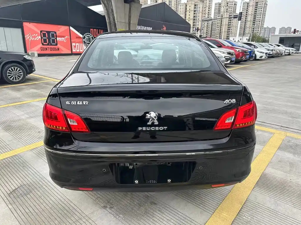 PEUGEOT 408 2013