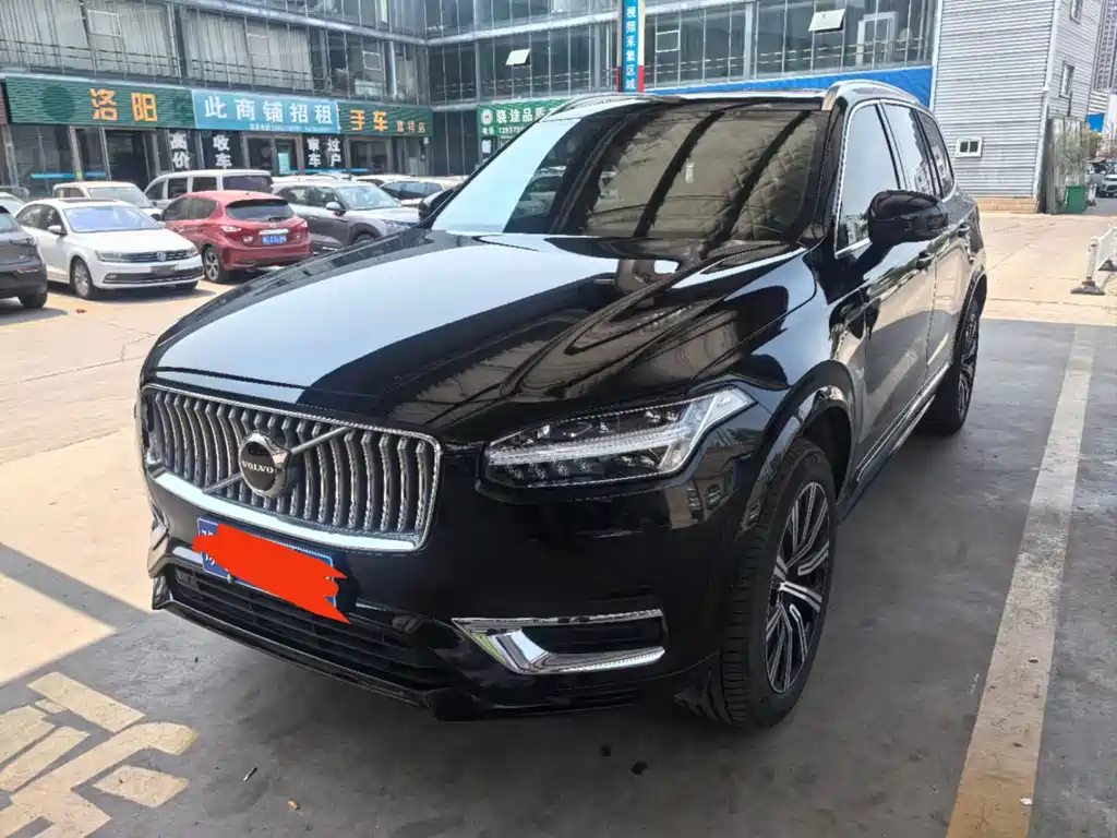 VOLVO XC90 2024