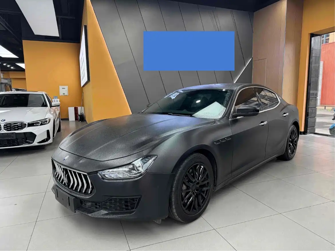MASERATI GHIBLI