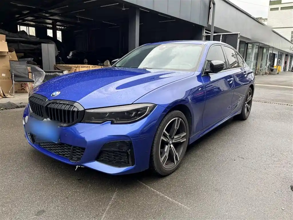 BMW 3-SERIES