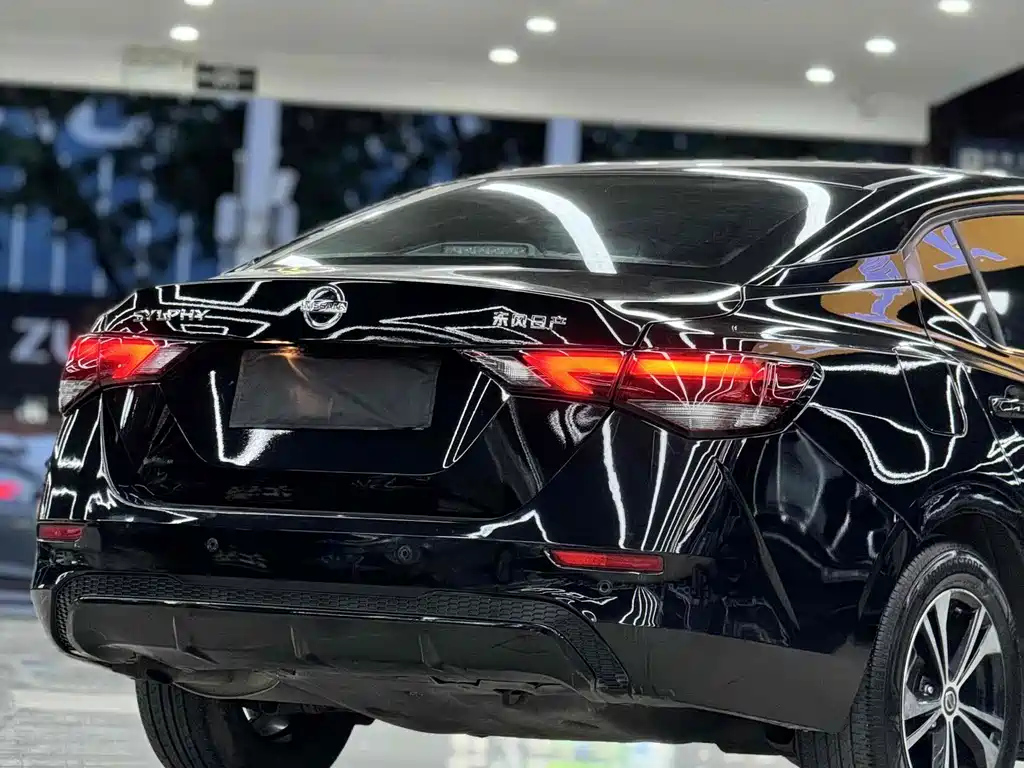 NISSAN SYLPHY 2021