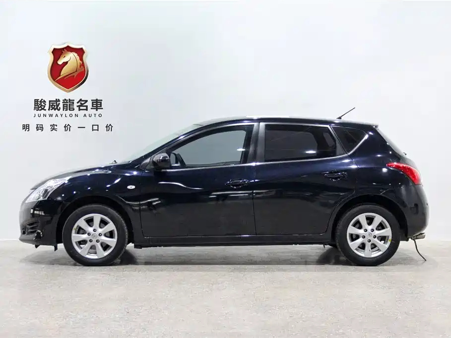NISSAN TIIDA TIIDA 2015