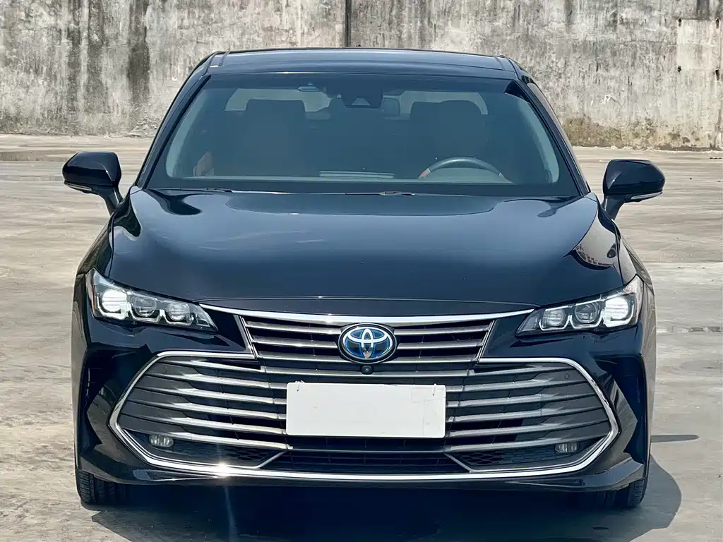 TOYOTA AVALON 2019
