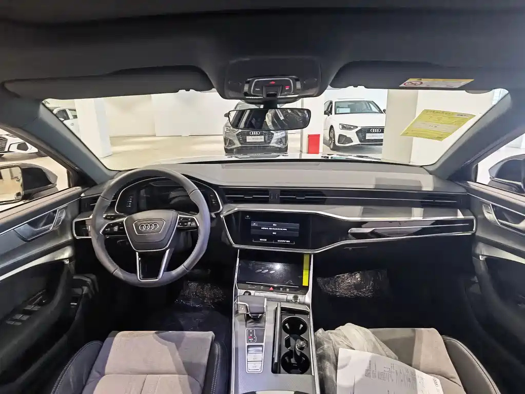 AUDI A6L 2024