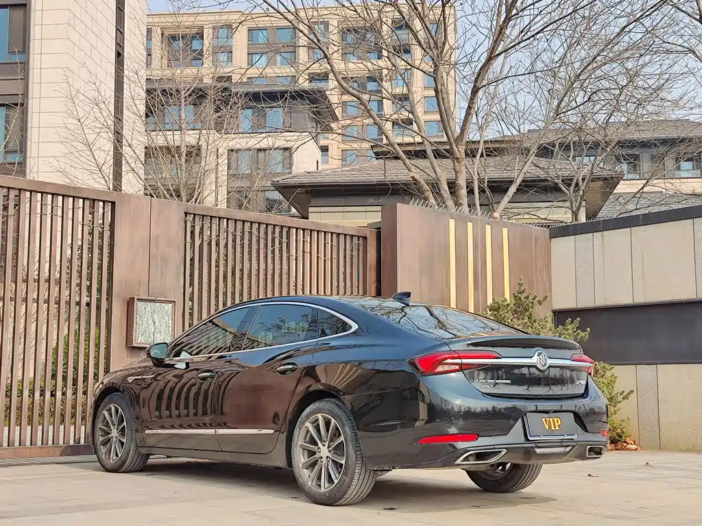 BUICK LACROSSE 2020