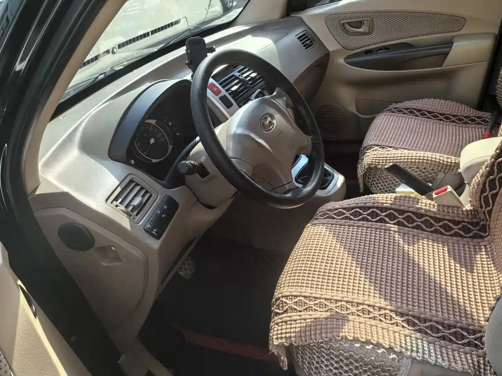 HYUNDAI TUCSON 2013