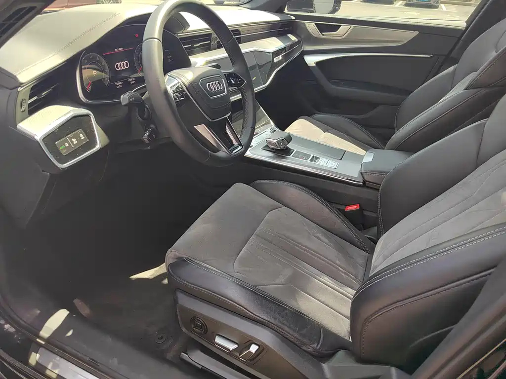 AUDI A6L 2023