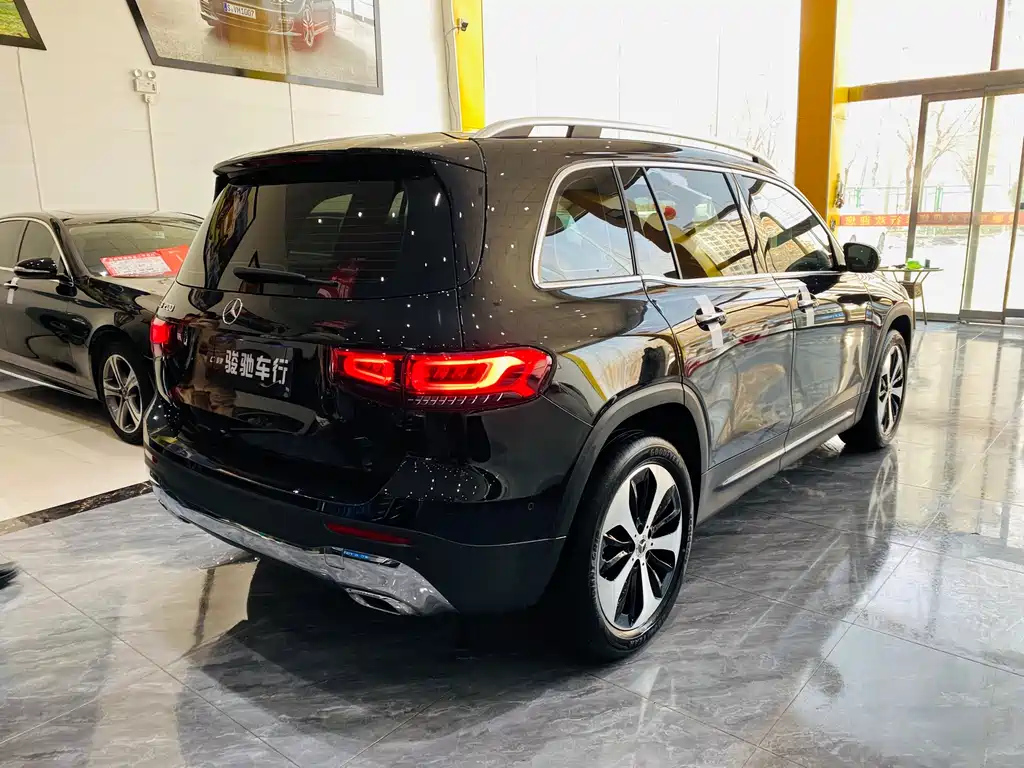 MERCEDES BENZ GLB 2022