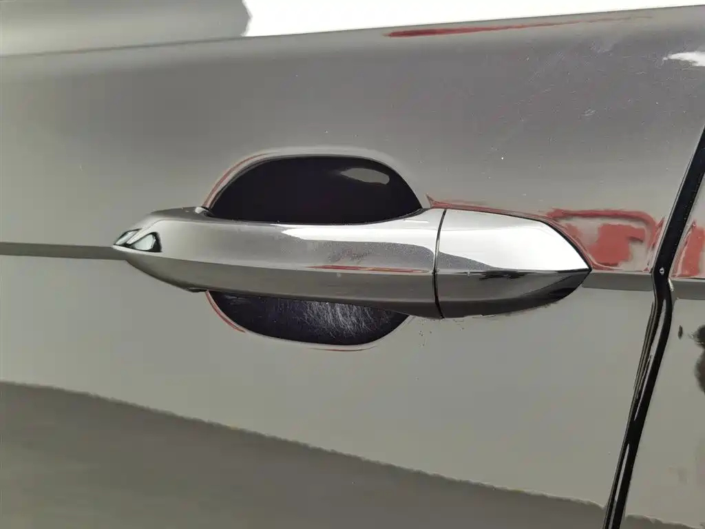 VOLKSWAGEN PASSAT 2020