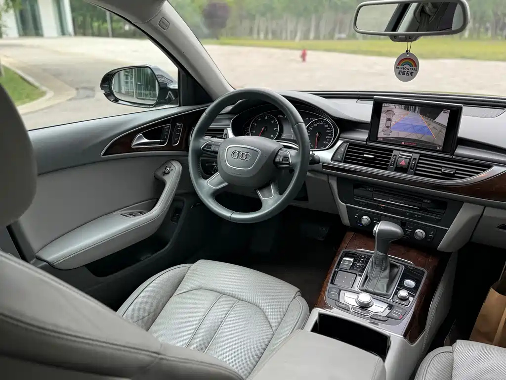 AUDI A6L 2014