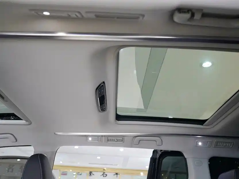 TRUMPCHI M8 2022