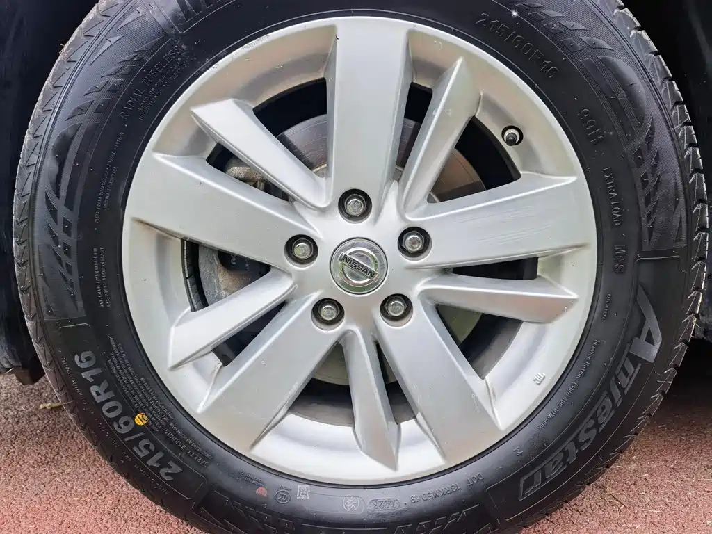 NISSAN TEANA 2012