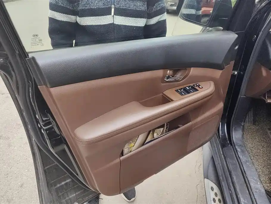 BYD S6 2015