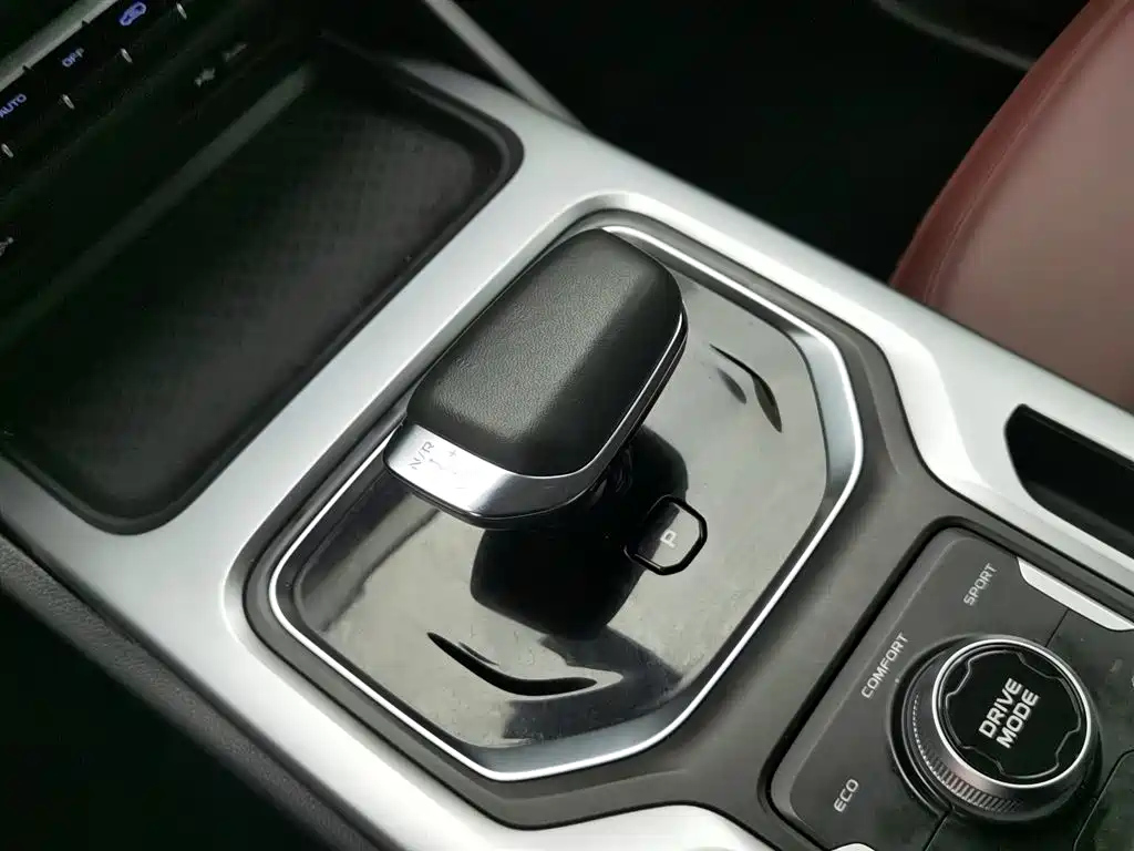 GEELY AUTO HAOYUE 2022