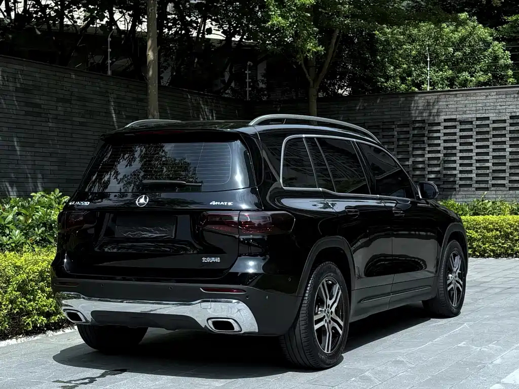 MERCEDES BENZ GLB 2021