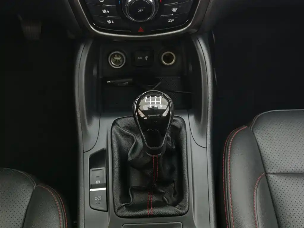 CHANGAN CS75 2016