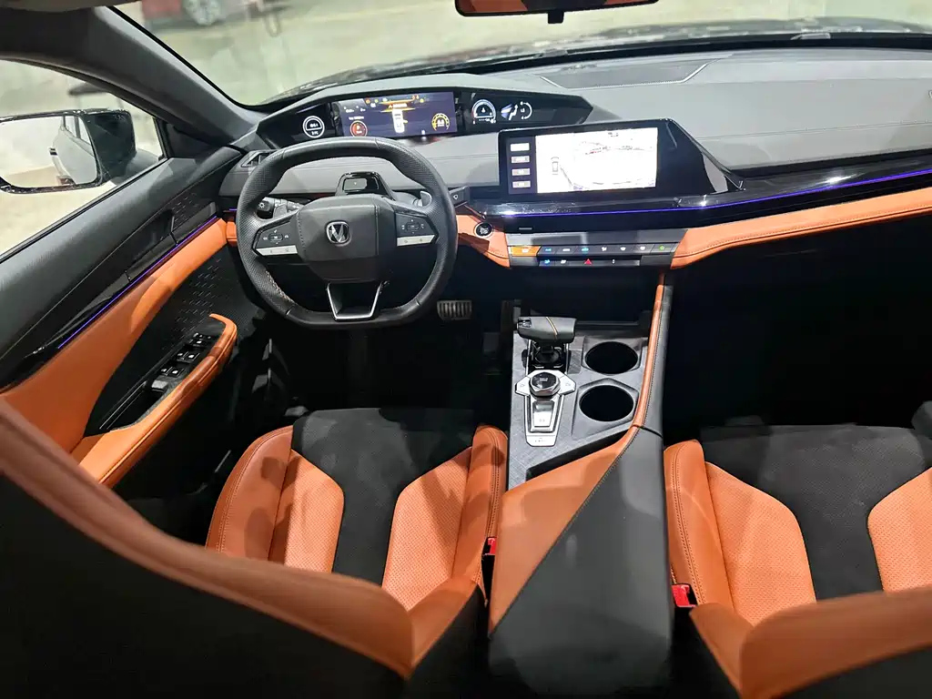 CHANGAN UNI-V 2024