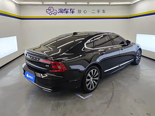 VOLVO S90 2022