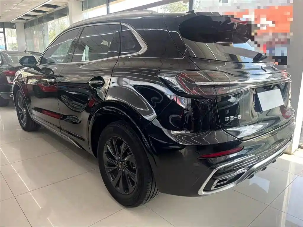HONGQI HS5 2023
