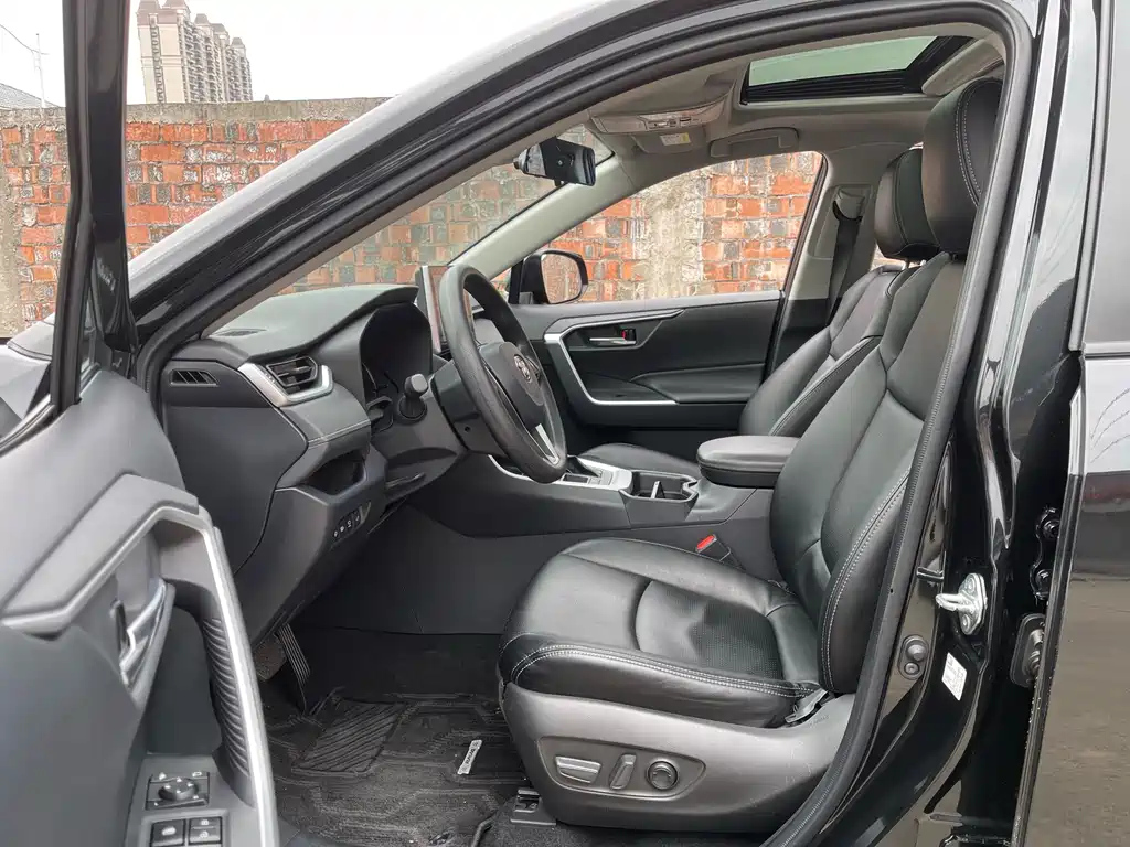 TOYOTA RAV4 RONGFANG 2022