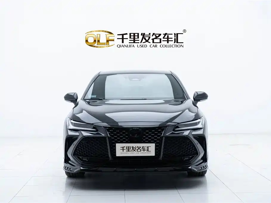 TOYOTA AVALON 2025