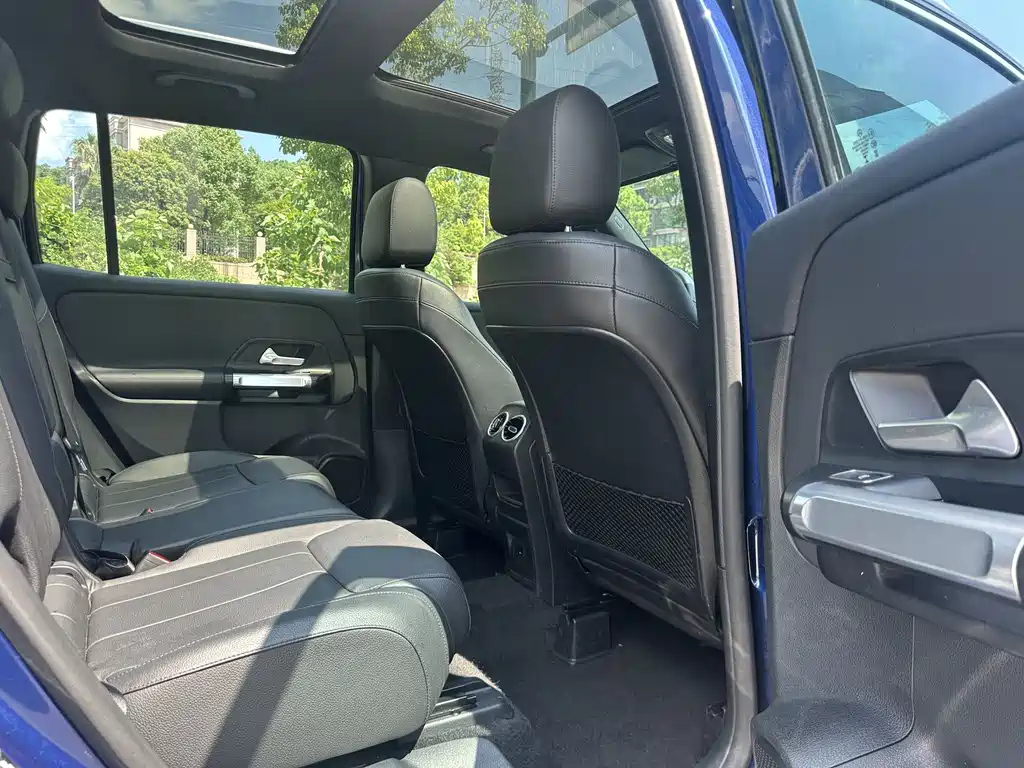 MERCEDES BENZ GLB 2022