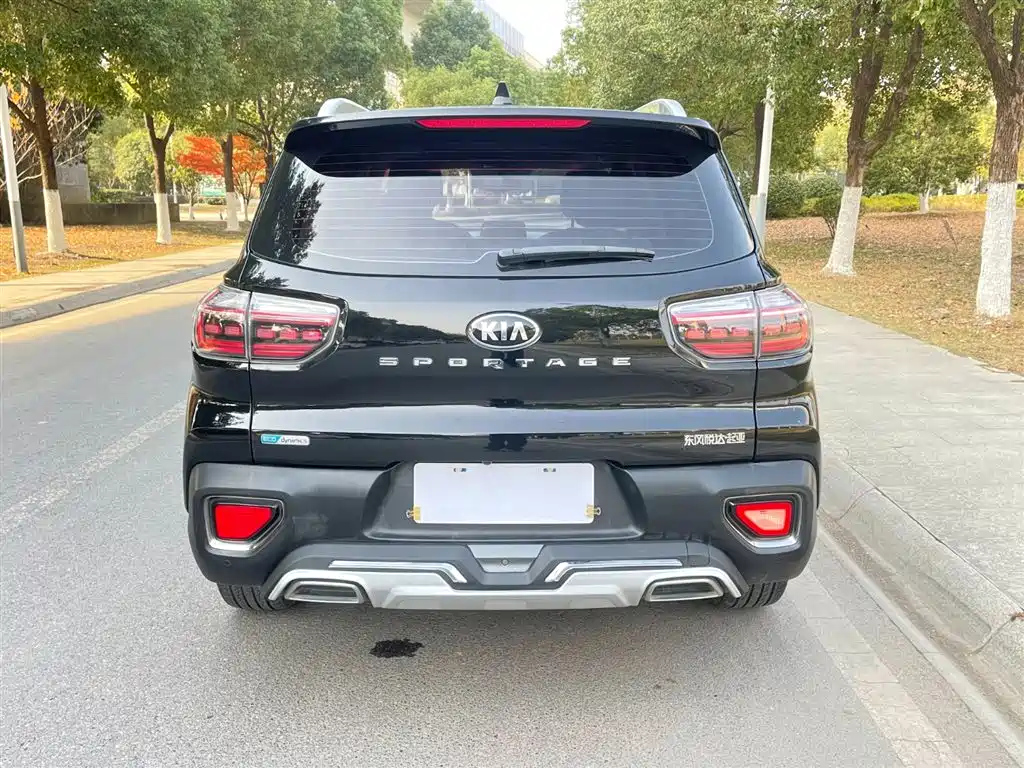 KIA SPORTAGE 2021