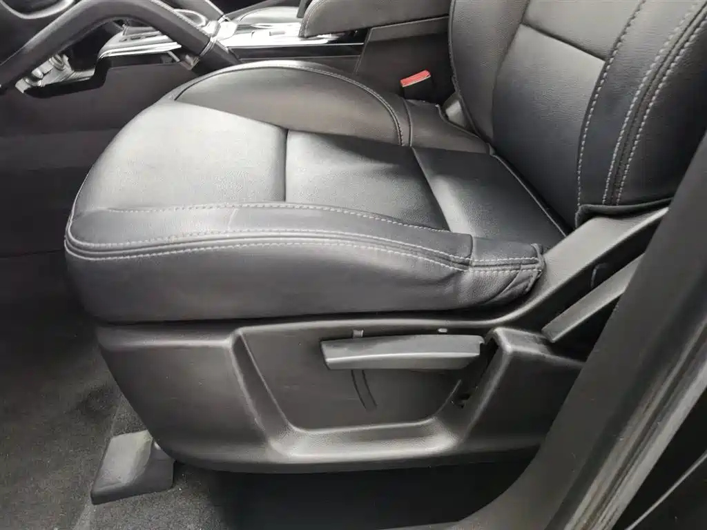 ZOTYE SR7 2016