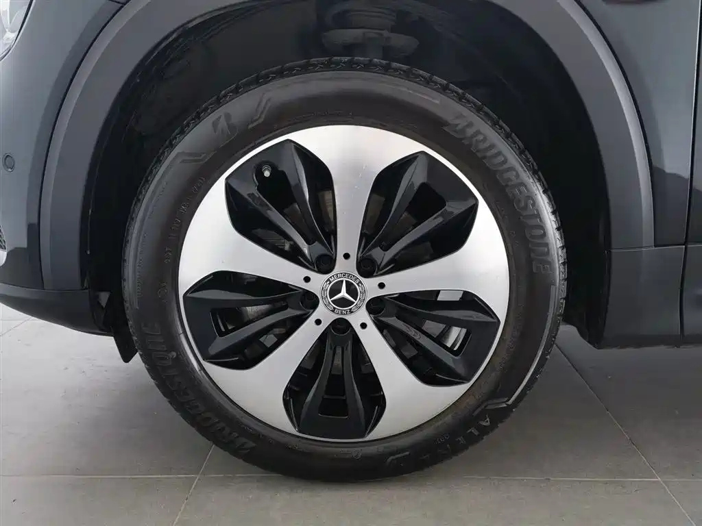 MERCEDES BENZ GLB 2022