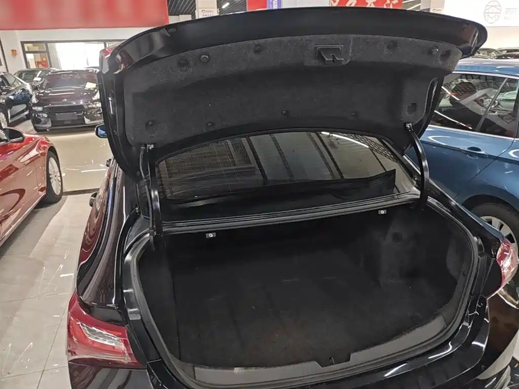 CHEVROLET MALIBU XL 2022