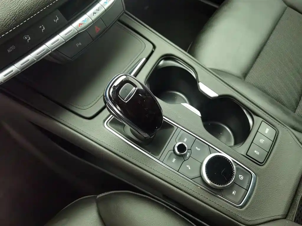 CADILLAC XT4 2022