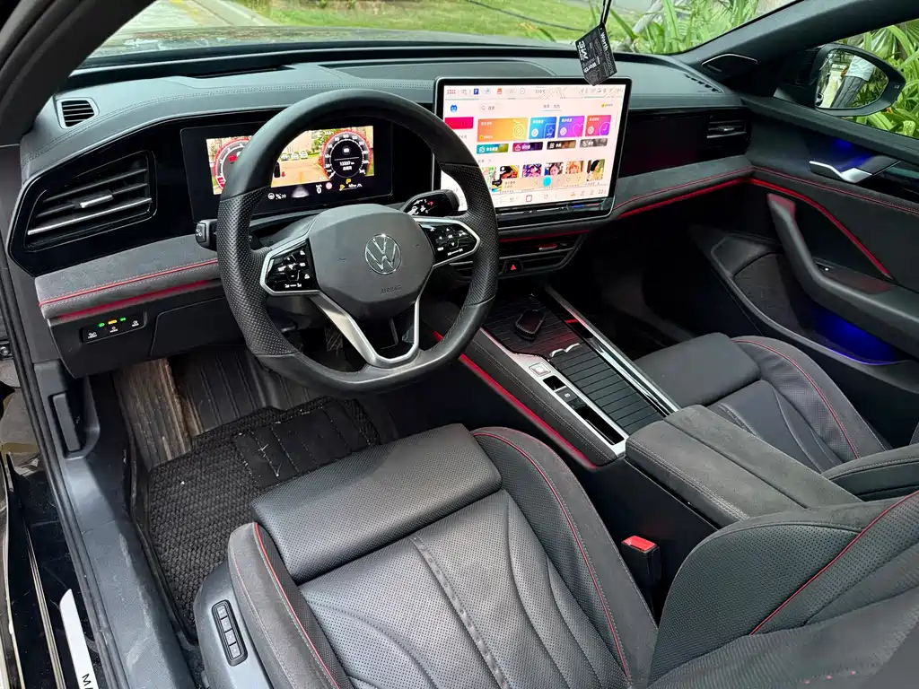 VOLKSWAGEN MAGOTAN 2024