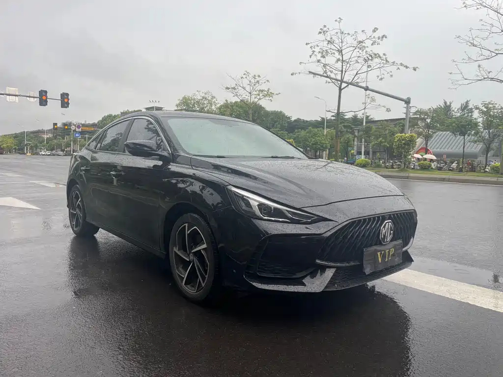 MG MG5 2021