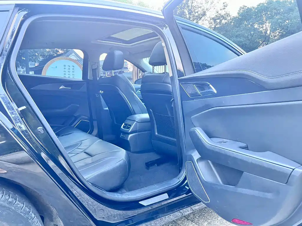 HONGQI H5 2021