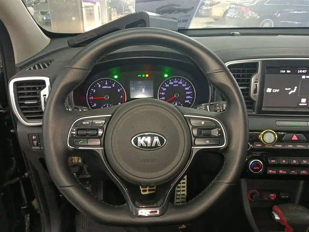 KIA KX5 2016