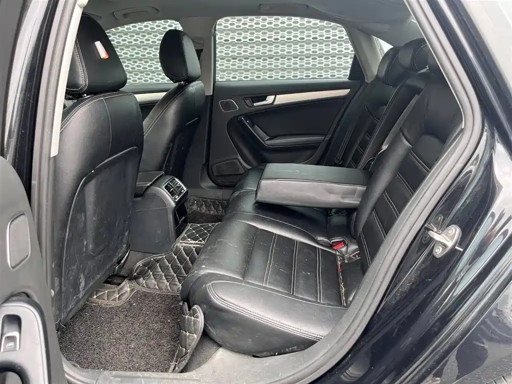 AUDI A4L 2015