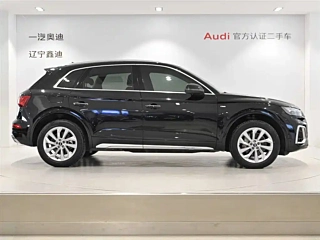 AUDI Q5L  2021