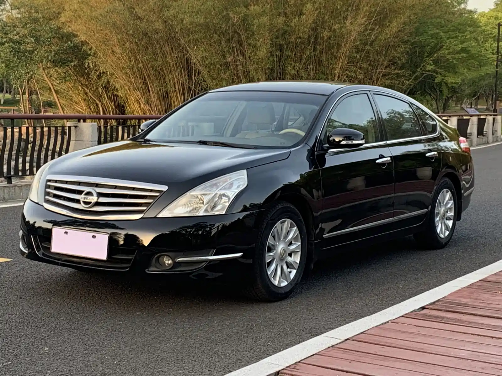 NISSAN TEANA