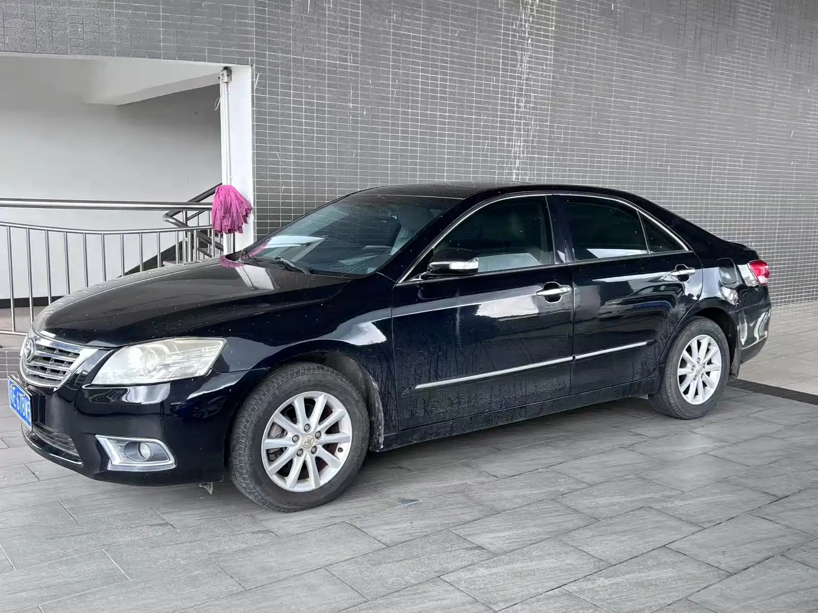 TOYOTA CAMRY