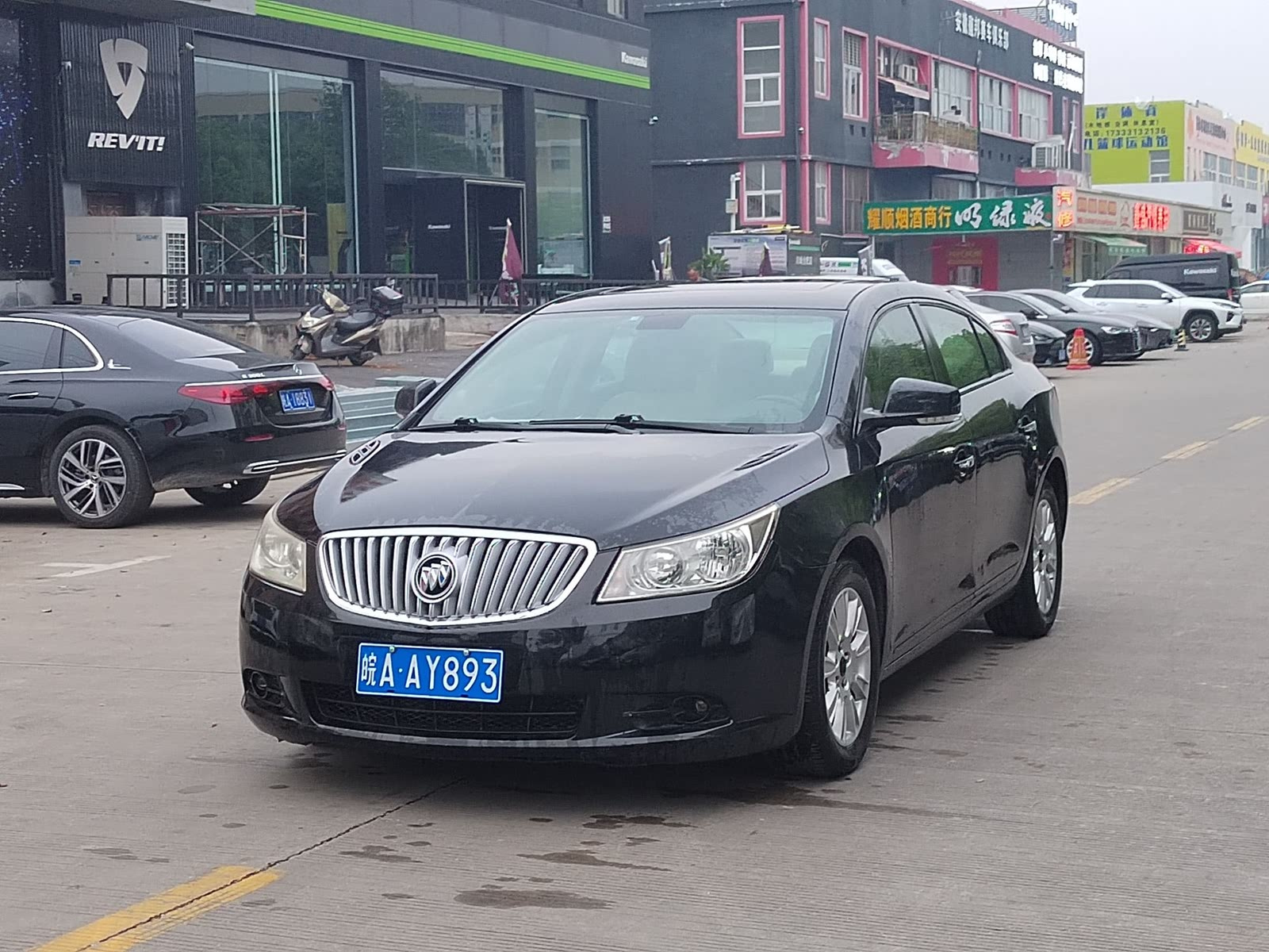 BUICK LACROSSE