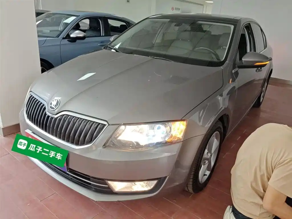 SKODA OCTAVIA