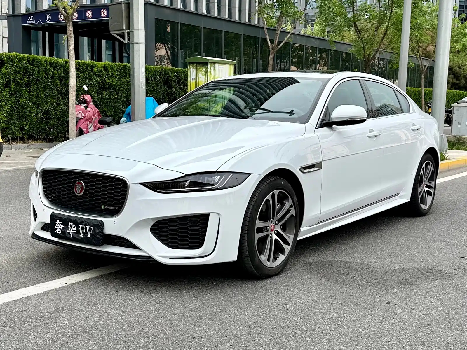 JAGUAR XEL